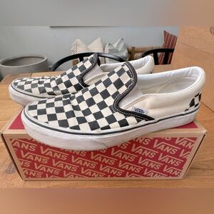 Vans Classic Slip On CheckerBoard Shoes ( UNISEX) Women’s 10 Men’s 8.5